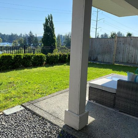Cozy Lakeview Suite فكتوريا المظهر الخارجي الصورة